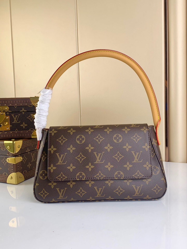 looping M51147 24x21x9cm gf