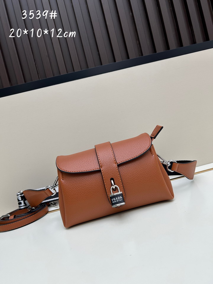 Prada 3539 22x10x12cm ss4