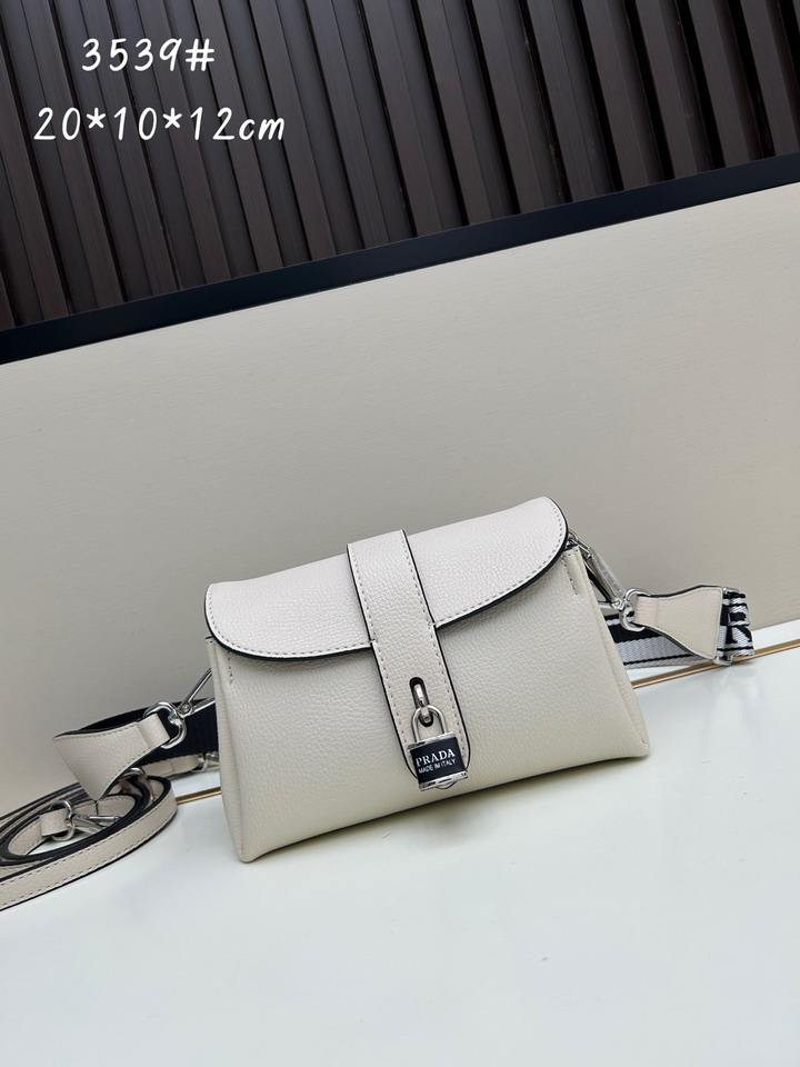 Prada 3539 22x10x12cm ss5