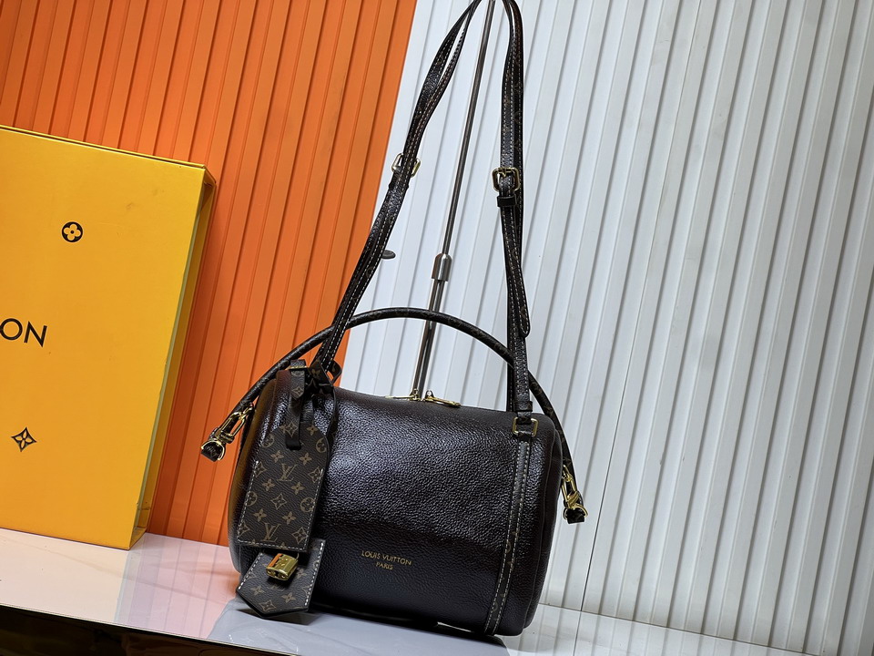 M13667 25x15x18cm ss1