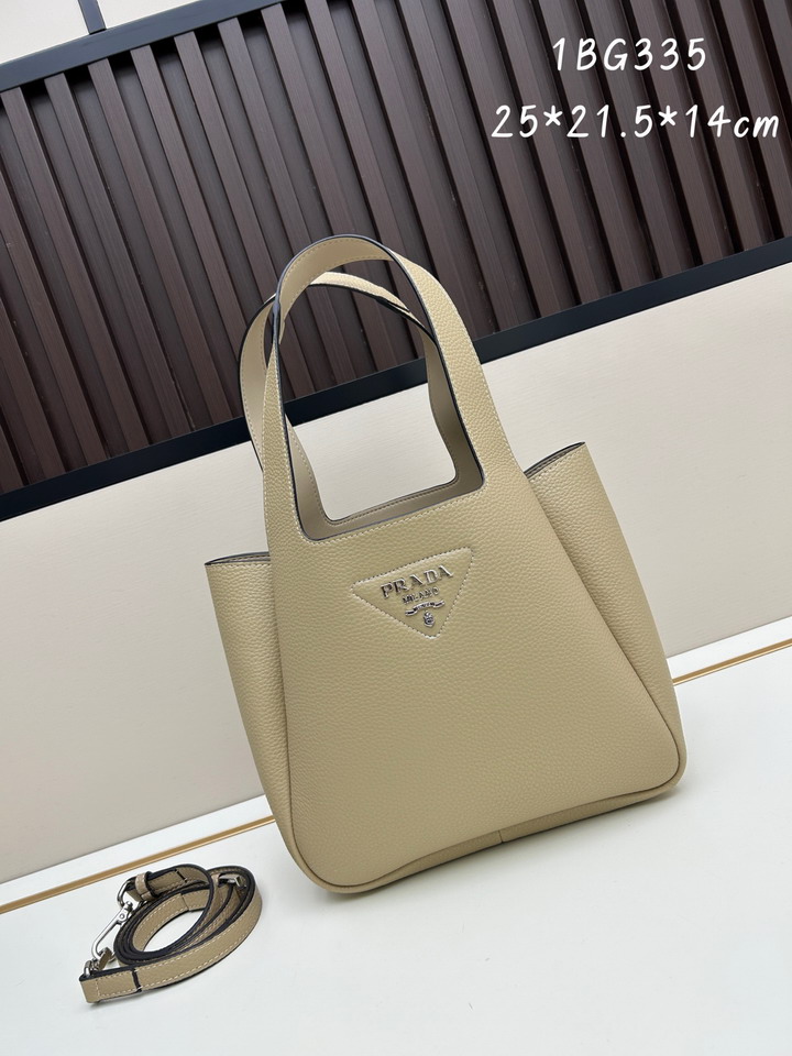 Prada 1BG335 25x21.5x14cm ss2
