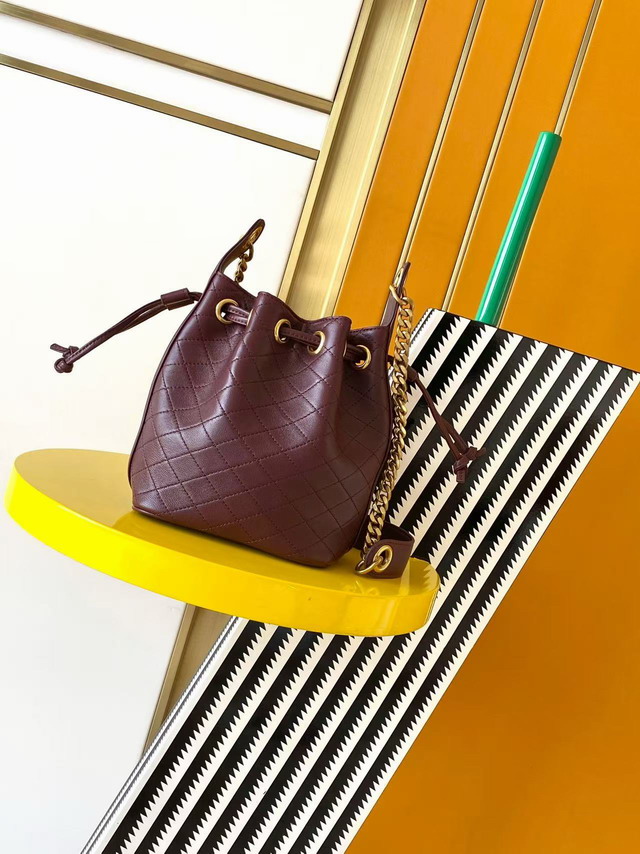 YSL 840886 15.5x11x25cm 8D2