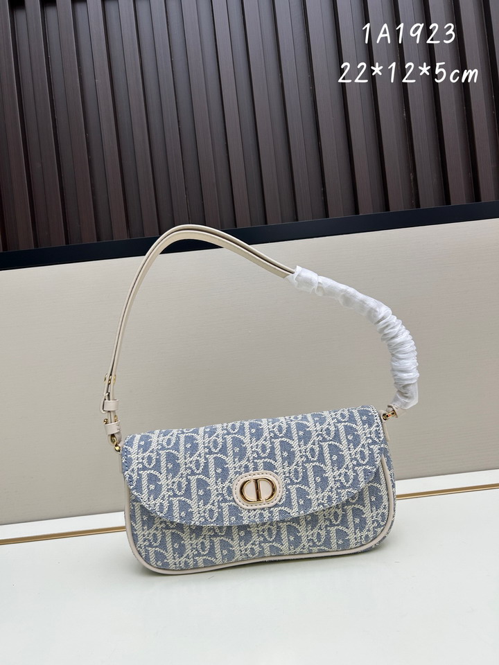 Dior 1A1923 22x12x5cm jj1