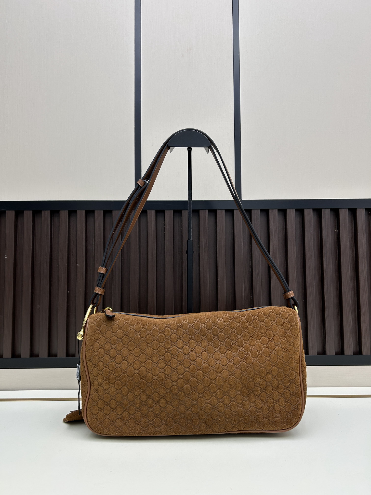 GG 08933 31.5x17x12cm jj5