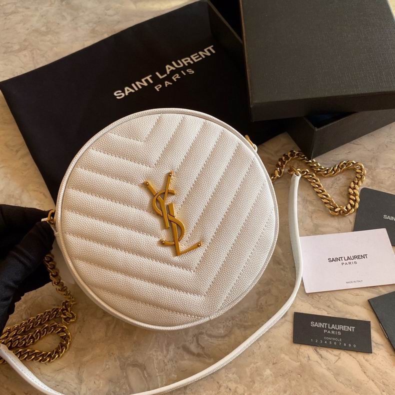 610436  17x17x5.5 cm mt02