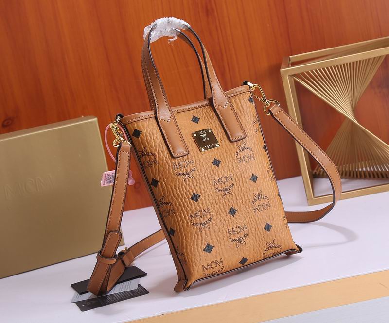 MCM mini  6715X 20X15X3cm LL