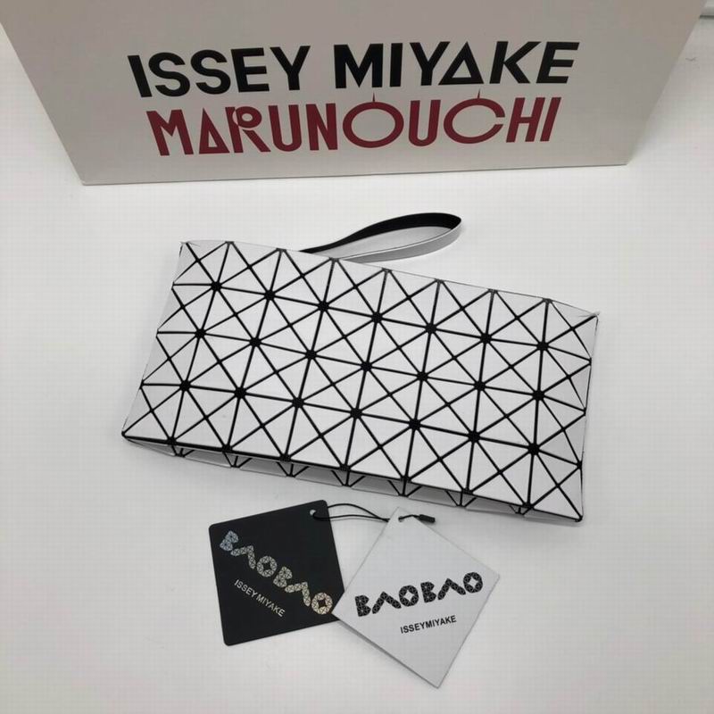 Issey Miyake 31x16x3.5cm Yt1