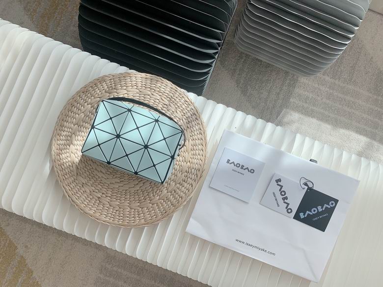 AG801 17X11X5.5cm YT 5