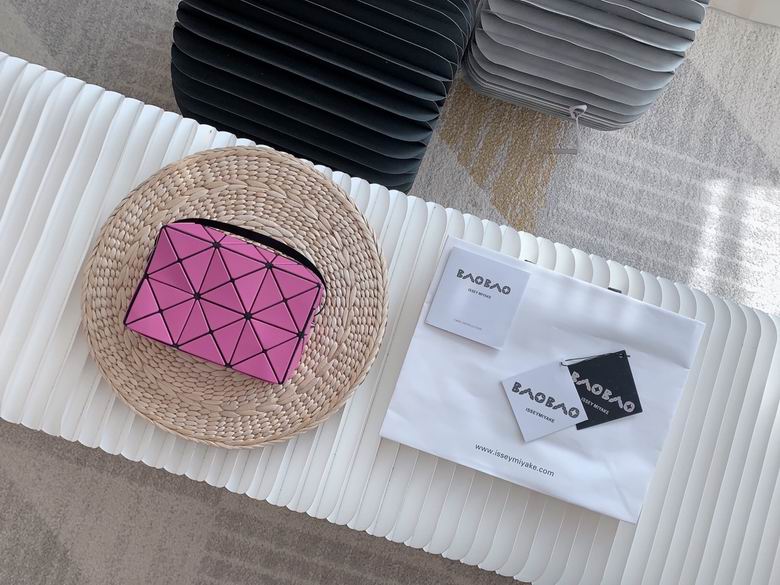 AG801 17X11X5.5cm YT 6