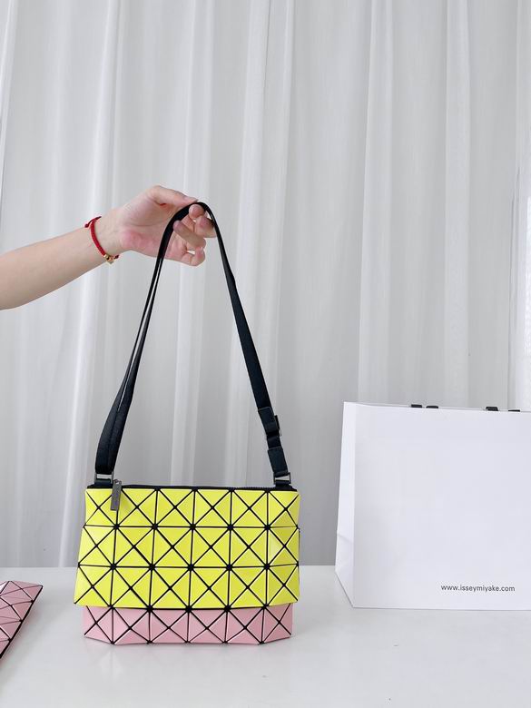 BB21-AG546 23.7X15.7X3.8cm YT 2ɫ