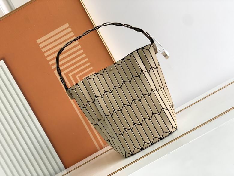 24.5X16.2X16.2cm С18.8X13.4X13.4cm 030701 YT 4