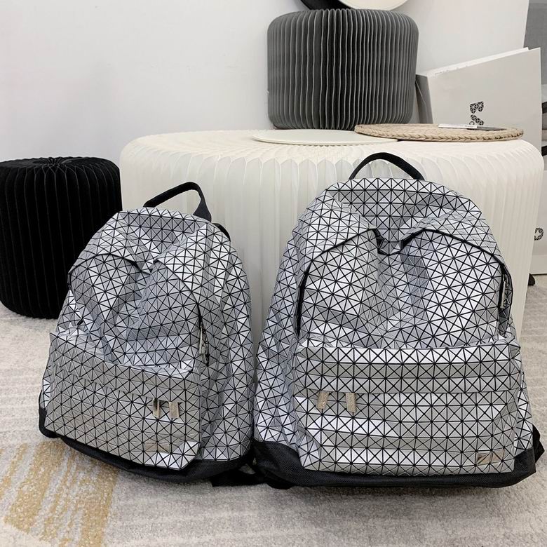 BB77 42X33X15cm YT 7